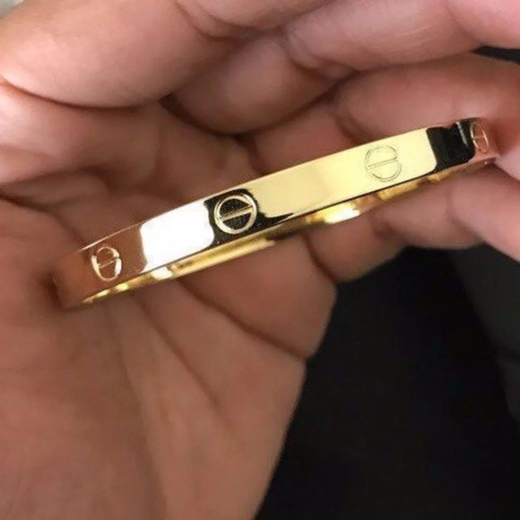 Jewelry - Gold Love Screw Bracelet